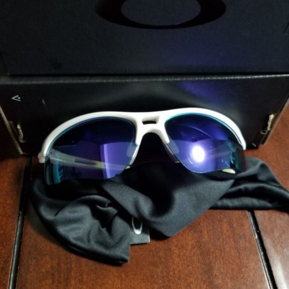 Oakley sunglasses